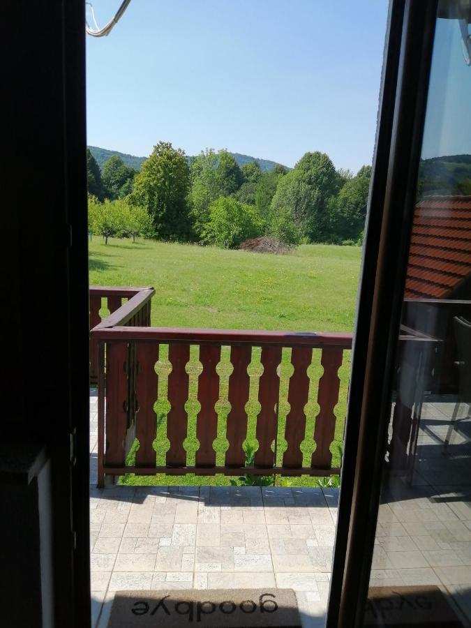 Guesthouse Zafran Smoljanac Rom bilde