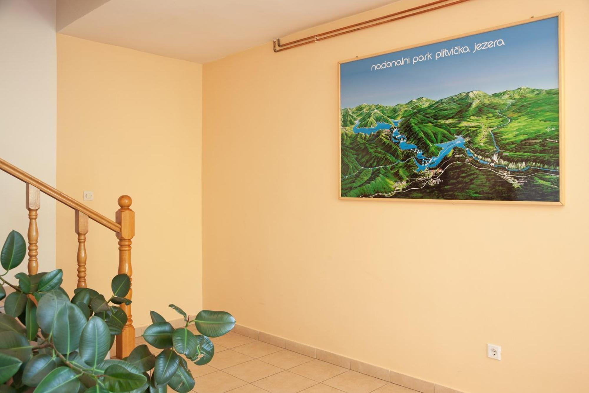 Guesthouse Zafran Smoljanac Rom bilde