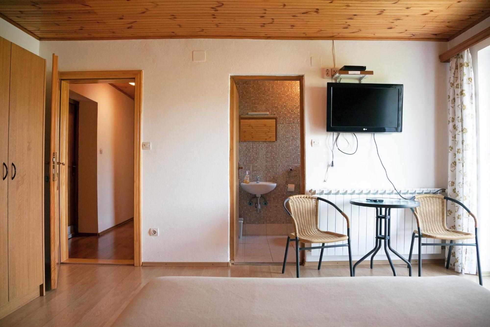 Guesthouse Zafran Smoljanac Rom bilde